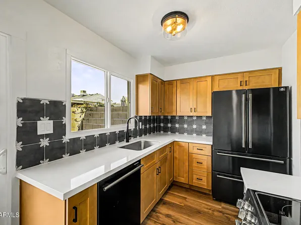 415 E REDMON Drive, Tempe, AZ 85283
