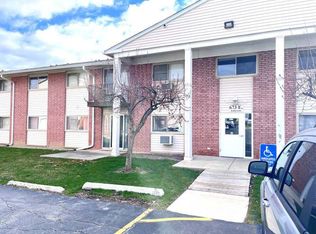 673 E Fullerton Ave APT 110, Glendale Heights, IL 60139