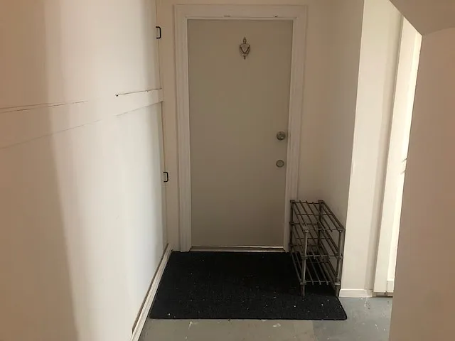 748 Polson Ave #B — Photo 3