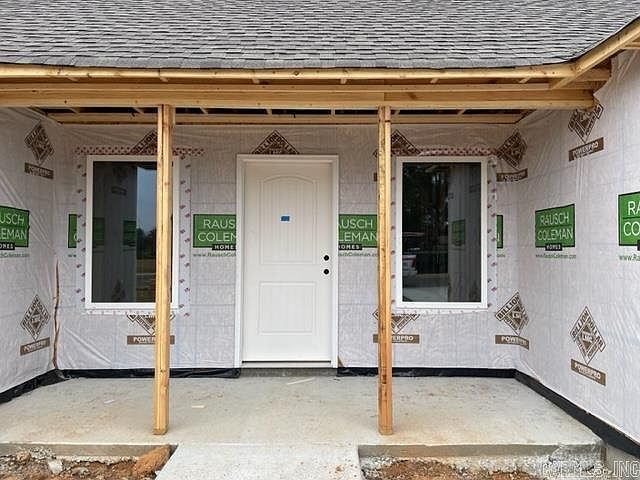 2nd image of 1706 Ridgefield Cir