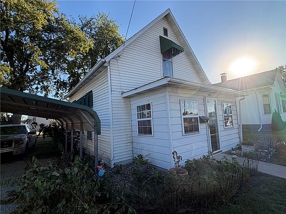 2nd image of 503 E Section Ave