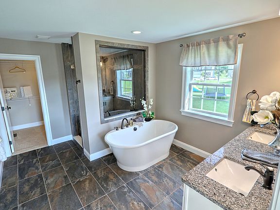 Owner s Bath
