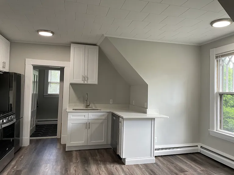 54 Salem St #6 — Photo 7