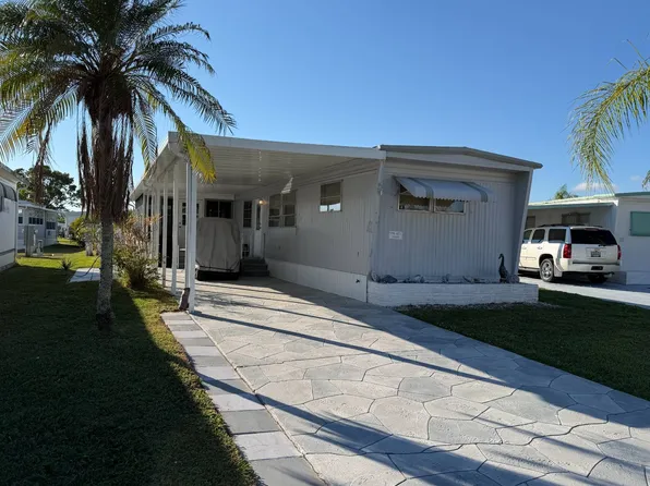 20595 Tahitian Blvd, Estero, FL 33928