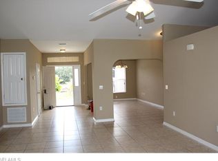1817 NE 22nd Ter, Cape Coral, FL 33909