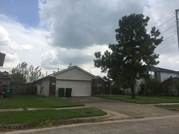 2nd image of 16327 Rapidcreek Dr