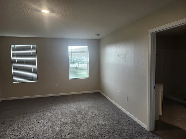 7773 Rosewood Garden Loop — Photo 20