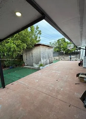 20301 SW 117th Ave — Photo 11