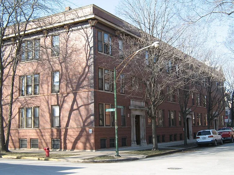 3912 N Greenview Ave #2 — Photo 6