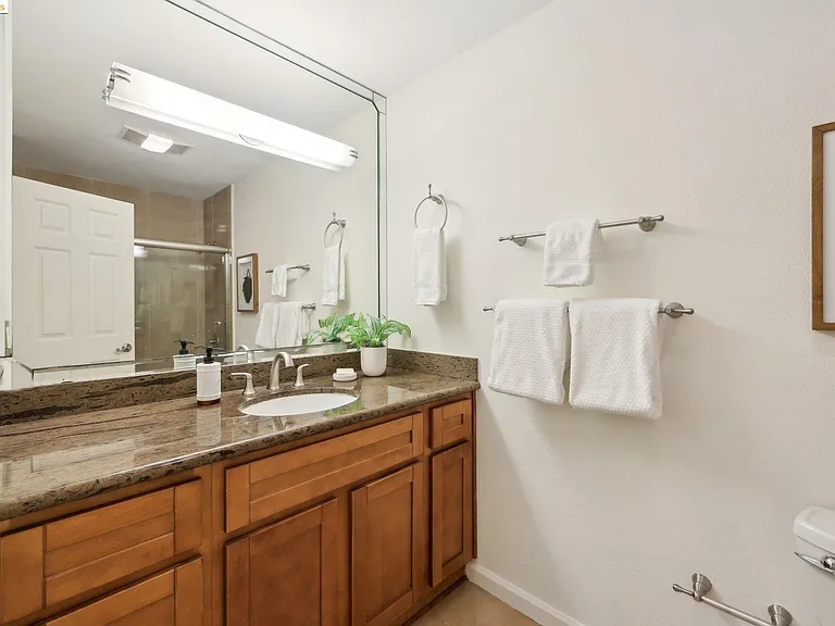 55 Fairmount Ave — Photo 12