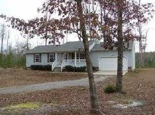 3652 Adkins Ln, Saluda, VA 23149