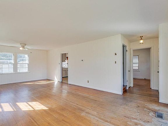 5th image of 1813 E Sevier Ave