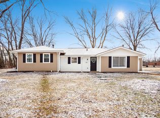 1126 Shanahan Rd, Lewis Center, OH 43035