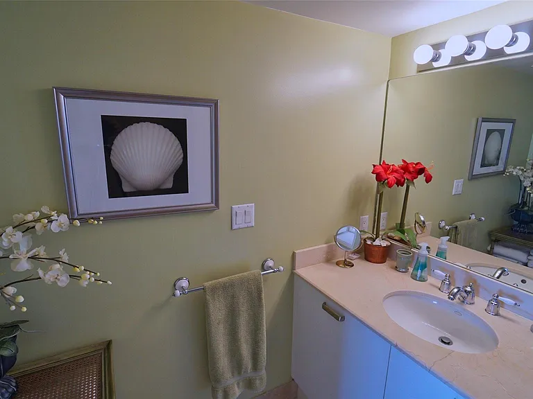 2011 N Ocean Blvd #1606 — Photo 26