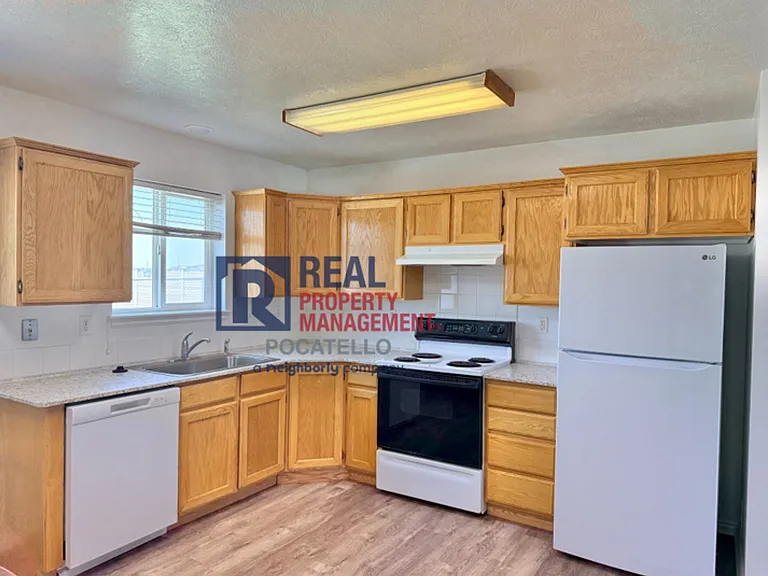 4347 Jordyn St #D — Photo 3