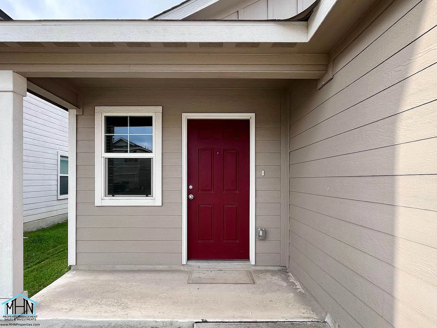 Charming 3-Bedroom, 2-Bathroom Oasis Nestled in the Vibrant Heart of San Antonio, Texas! — Photo 3