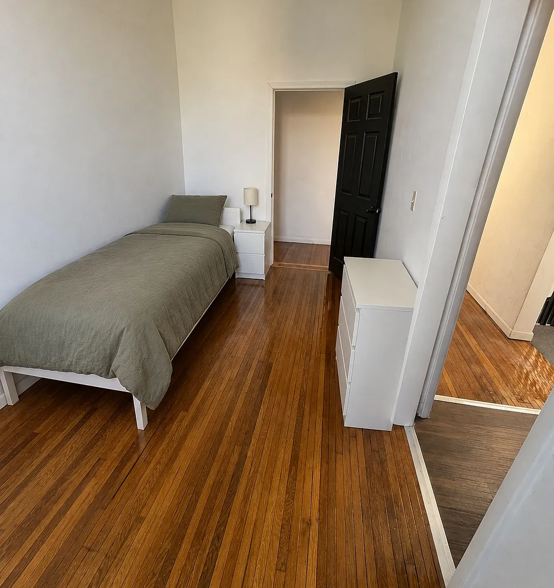 243 - 245 W. Market Street - 3rd Fl — Photo 3