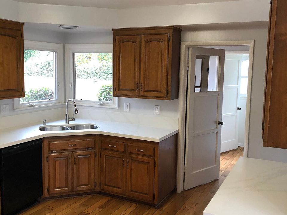 2nd image of 12825 Waddell St