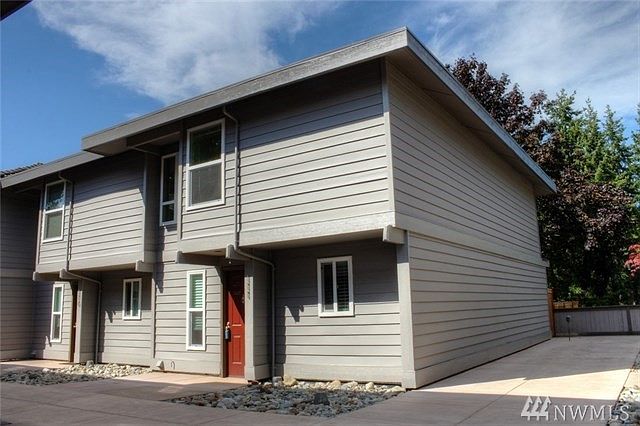 1st image of 10007 NE 12th St APT 111