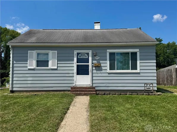 239 Circle Dr W, West Carrollton, OH 45449