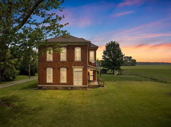 6539 NE Rockfield Rd, Delphi, IN 46923