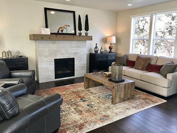 3rd image of 20486 SE Braelen Ln