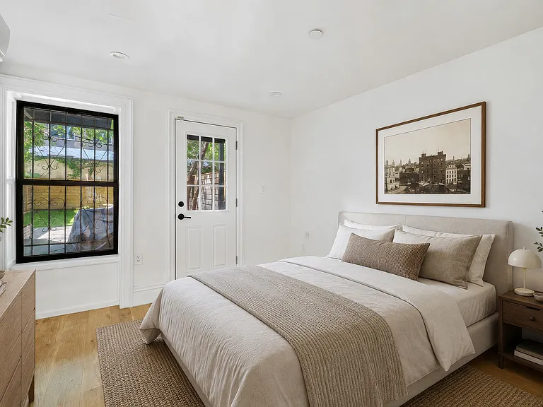 795 Quincy St #2 — Photo 4