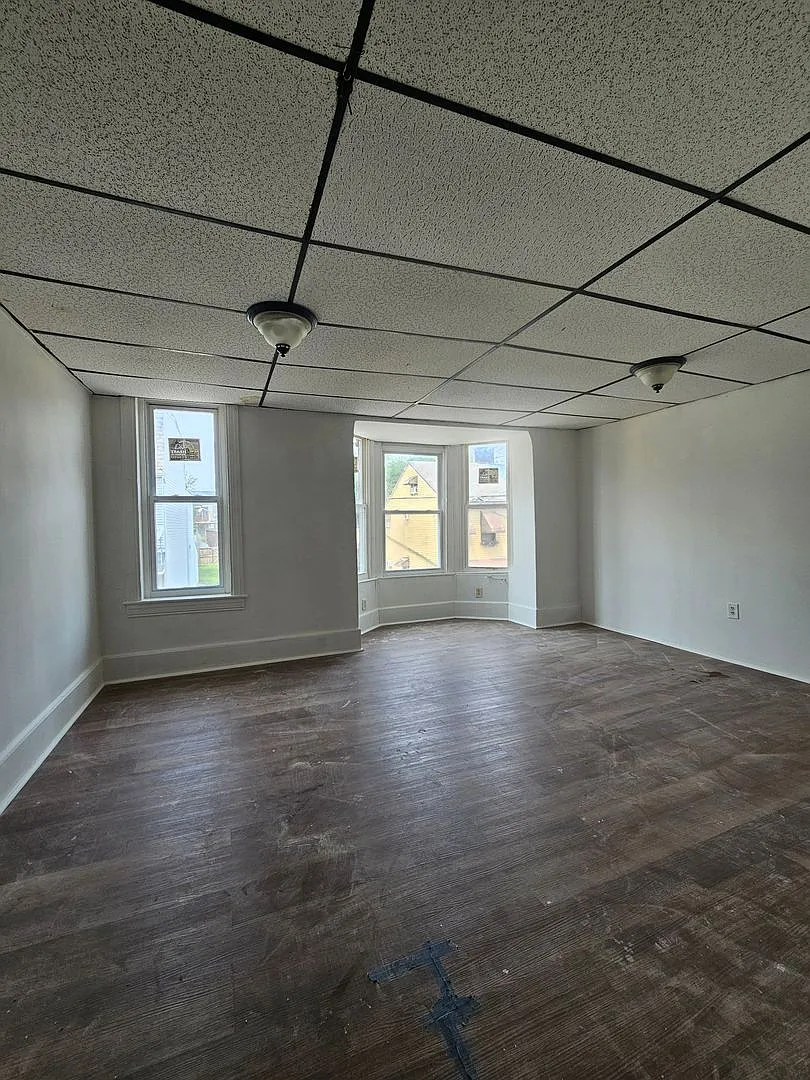 434 W. Princess Street — Photo 4