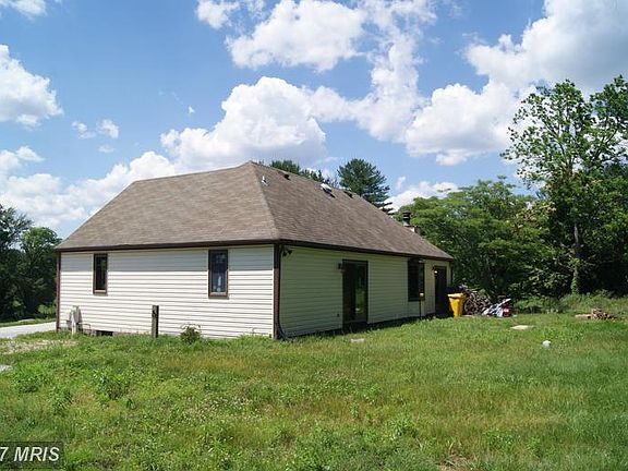 2nd image of 1029 Hansel Dr