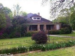 100 N College St, Dumas, AR 71639