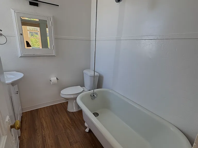 733 Fillmore St #16 — Photo 7