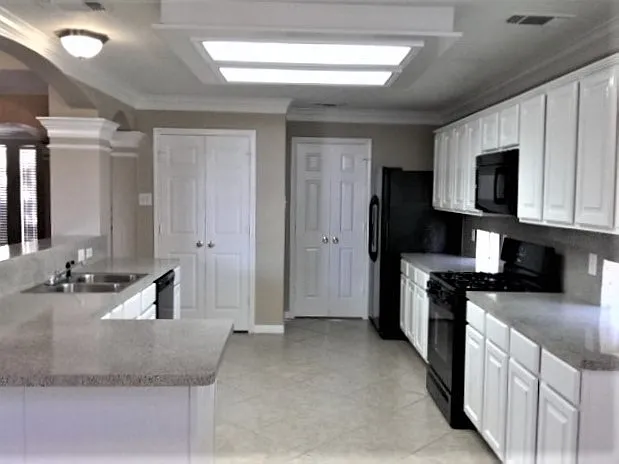 4506 Nealwood Ct — Photo 2