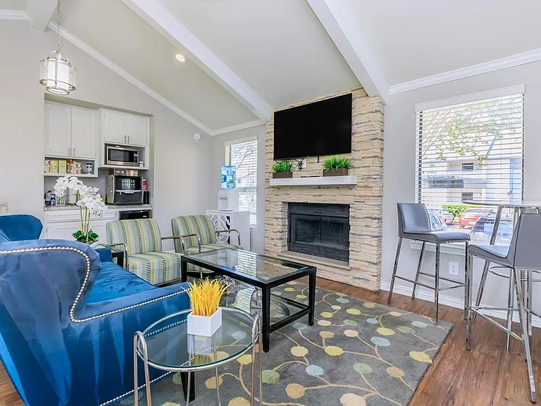 Rise Oak Creek — Photo 83