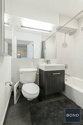 Rented by Bond New York | media 20