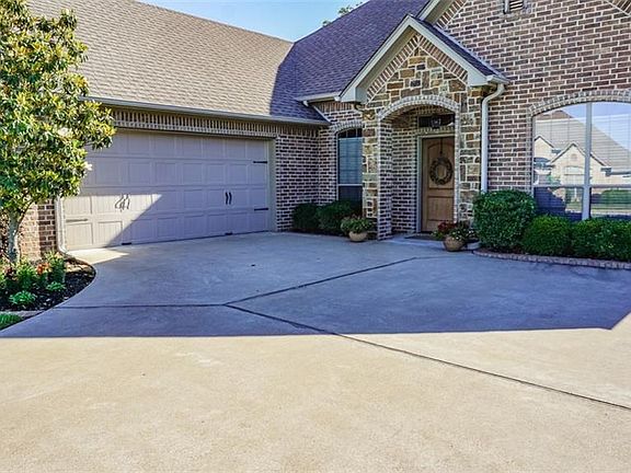 3rd image of 16529 Kingston Ct