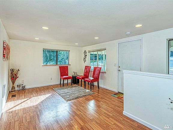 Another view of the living room.