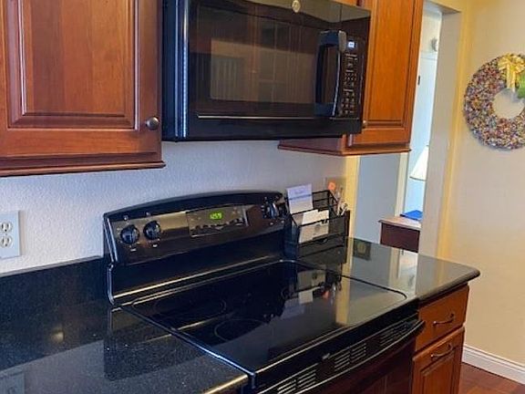 3rd image of 3146 Willowwood Dr
