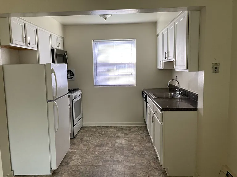 101 Valley Rd — Photo 28
