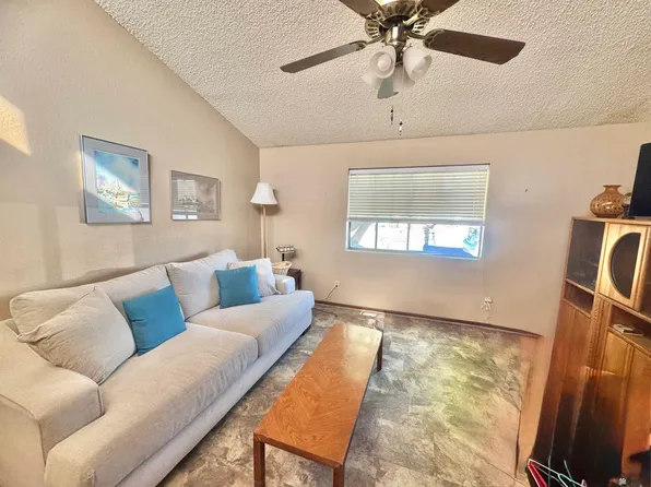 616 W 37th Pl, Yuma, AZ 85365