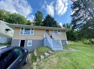 1135 Fort Henry Ave, Wheeling, WV 26003