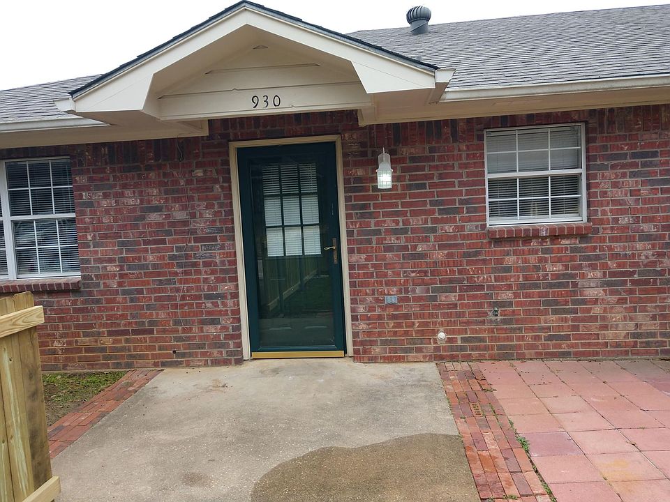 1st image of 930 Andrews St #930