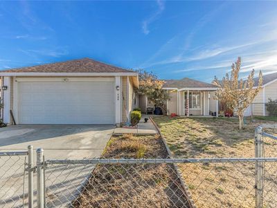 726 Twinberry Ln, Lancaster, CA, 93534