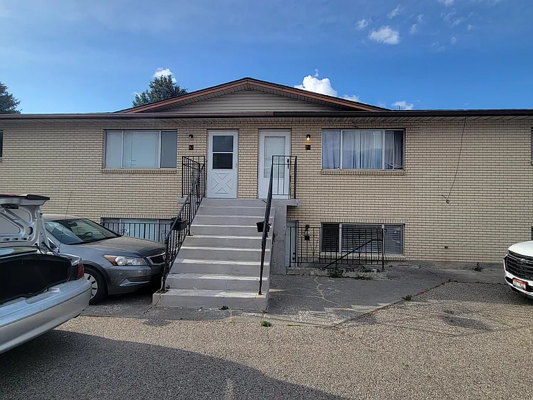 661 Hansen Ave #2 — Photo 10