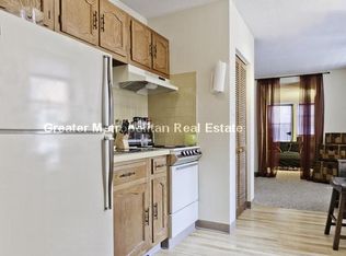 45 Charter St APT 6, Boston, MA 02113