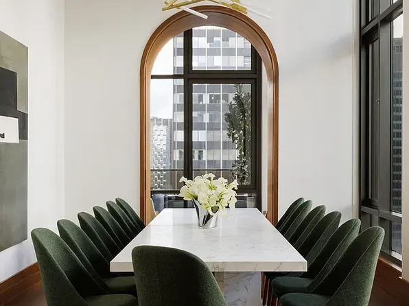 135 East 47th Street image 8 of 8