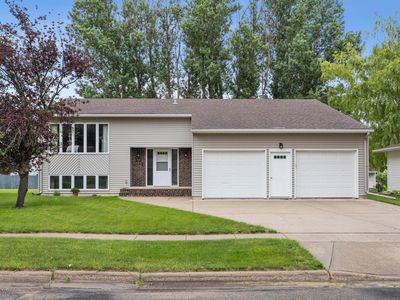 611 4th St NE, Dilworth, MN, 56529