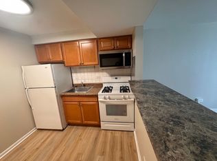 9246 Jill Ln #GN, Schiller Park, IL 60176