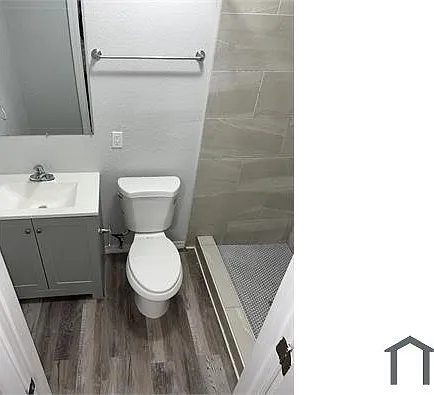4305 Bessie Cir W — Photo 17