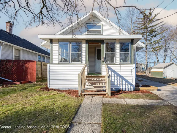 1130 Theodore St, Lansing, MI 48915