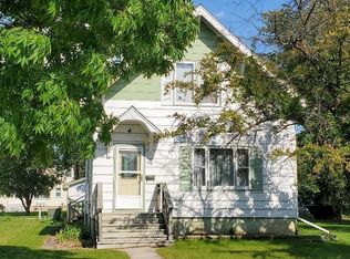 116 Crocker Ave S, Thief River Falls, MN 56701